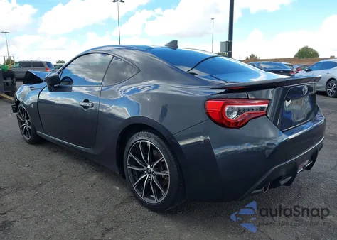 2017 Toyota 86 из США, поврежденный, VIN JF1ZNAA13H8705321